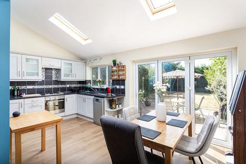 4 bedroom semi-detached house for sale, Eastward Avenue, York, YO10