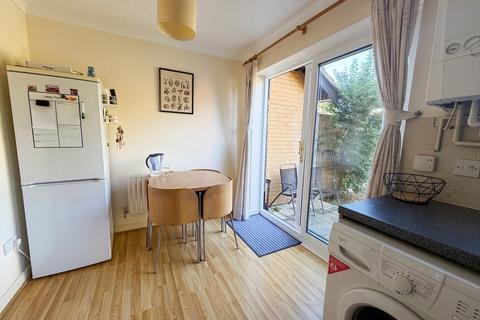 2 bedroom semi-detached house to rent, Sullivan Crescent, Browns Wood, Milton Keynes, MK7