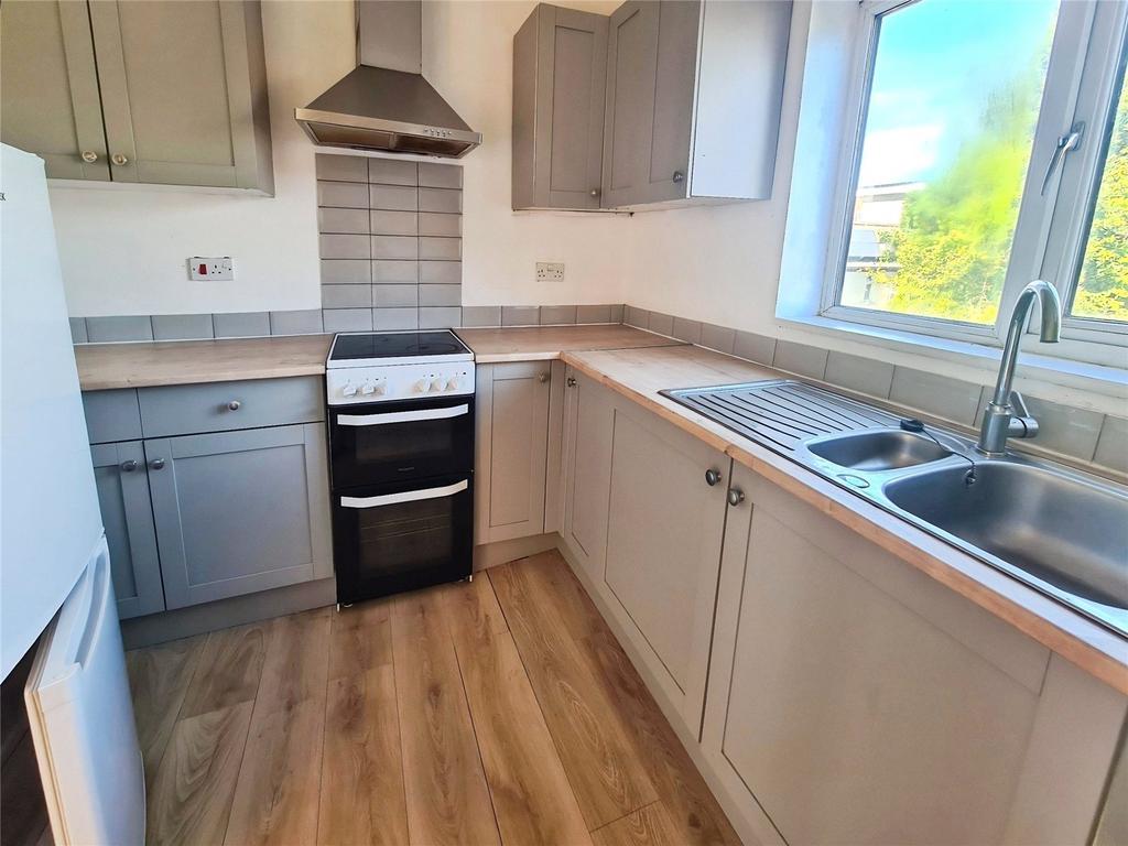 Apartment in Southampton, Western Docks, Freemantle - View 2