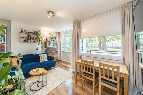 Gosling Way, London SW9