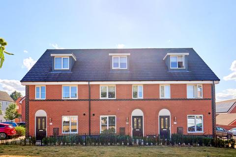 3 bedroom townhouse for sale, Kingfisher Road, Sprowston NR7