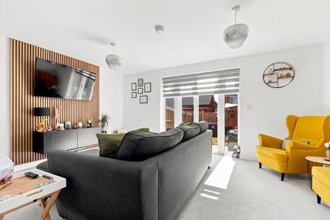 3 bedroom townhouse for sale, Kingfisher Road, Sprowston NR7