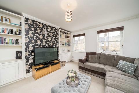 4 bedroom house to rent, Fernbank Mews, London SW12