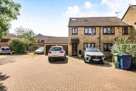 4 bedroom semi-detached house for sale, Bryony Close, Oxford
