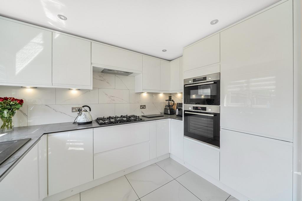 House in Oxford, Blackbird Leys - View 5