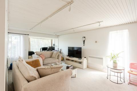 2 bedroom flat for sale, 153-155 Redland Road, Bristol BS6