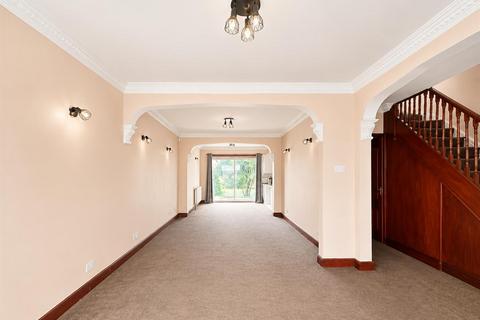 undefined, Vicarage Farm Road, Hounslow TW5