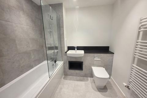 2 bedroom flat to rent, Medawar Drive, Wolff House, NW7