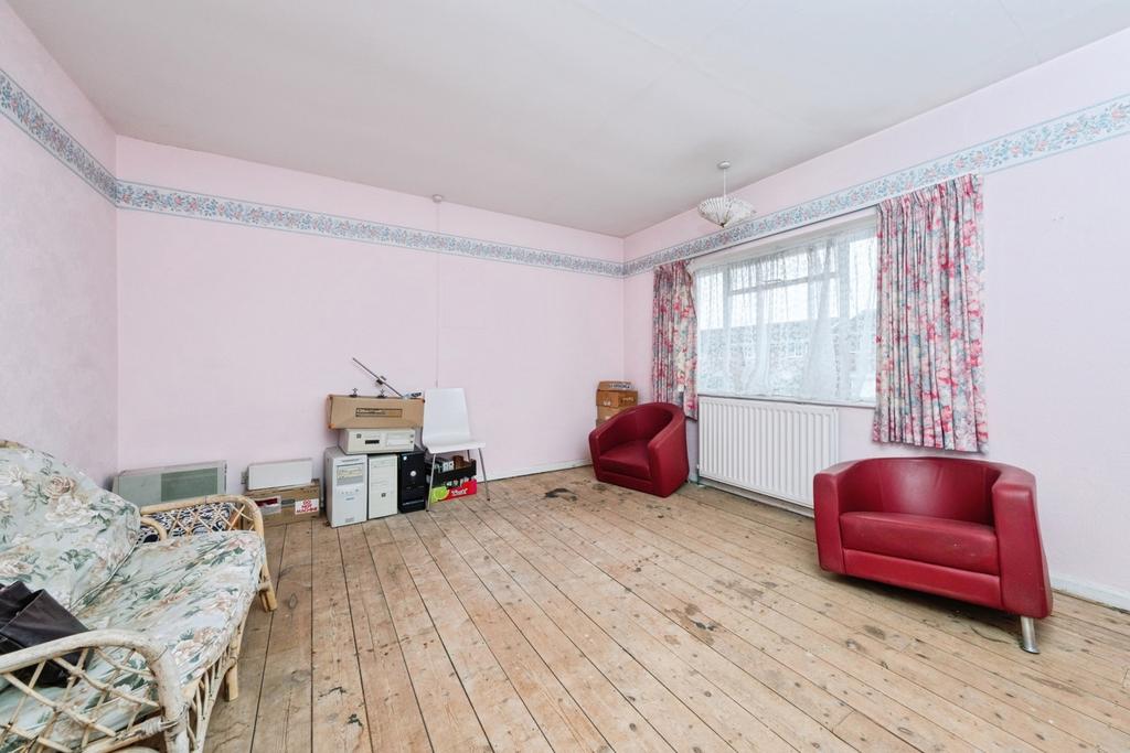House in Milton Keynes, Bletchley and Fenny Stratford - More