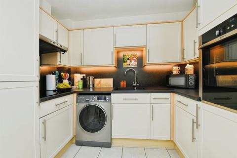 2 bedroom ground floor flat for sale, Station Road, Plympton, Plymouth
