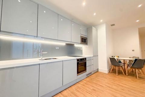 1 bedroom flat to rent, West Gate, London, W5