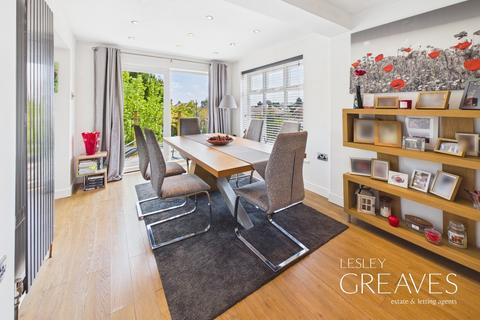 3 bedroom detached house for sale, Imperial Avenue, Gedling, Nottingham