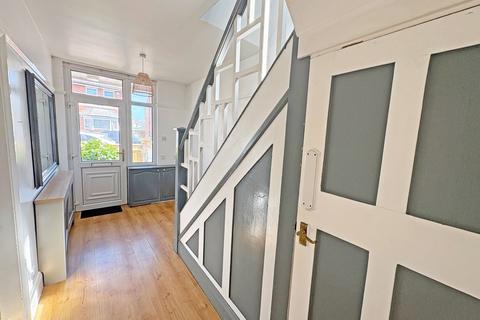 3 bedroom detached house for sale, Wilford Grove, Skegness, Lincolnshire, PE25 3EZ
