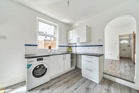 1 bedroom maisonette for sale, Bromley Crescent, Bromley BR2