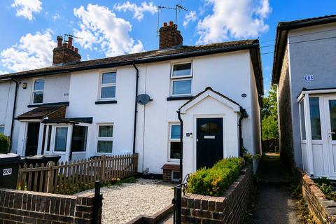 2 bedroom flat to rent, Loose Road, Maidstone, ME15