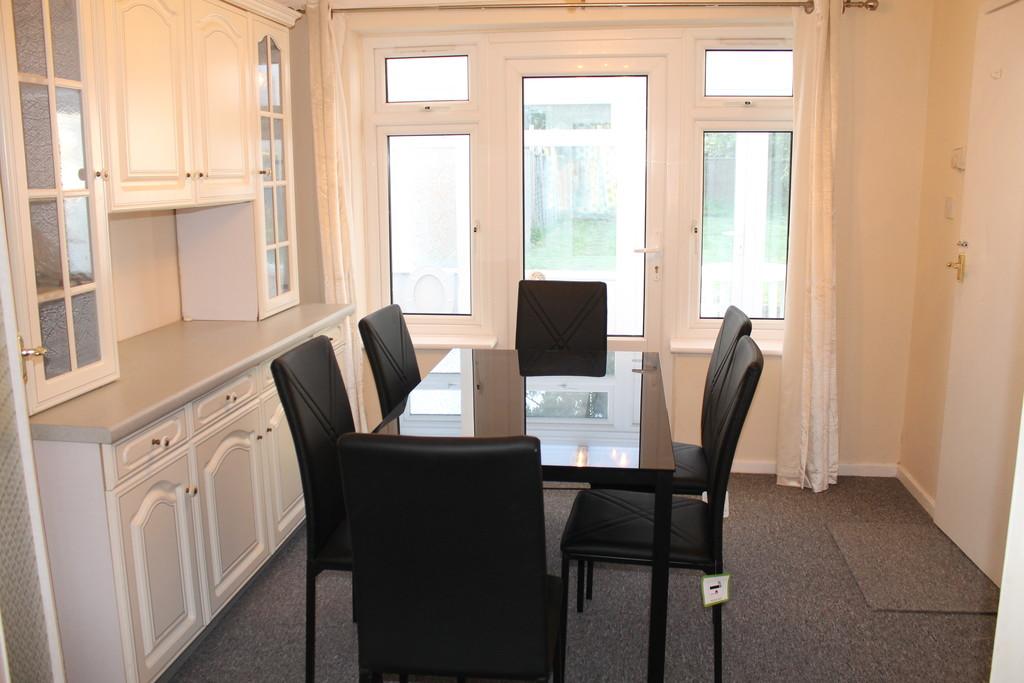 House in Reading, Lower Earley, Earley - View 3