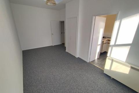 Studio to rent, Market Street, Telford TF1