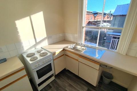 Studio to rent, Market Street, Telford TF1