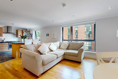 2 bedroom flat for sale, Hayburn Lane, Glasgow G12