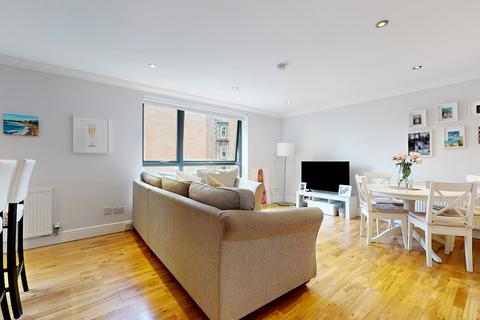 2 bedroom flat for sale, Hayburn Lane, Glasgow G12