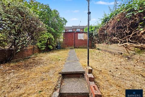 3 bedroom terraced house for sale, Smithies Moor Crescent, Birstall