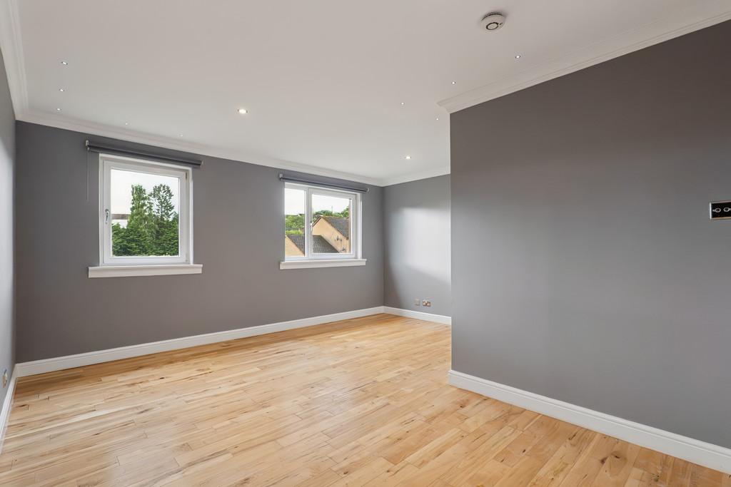 Apartment in Glasgow - View 2