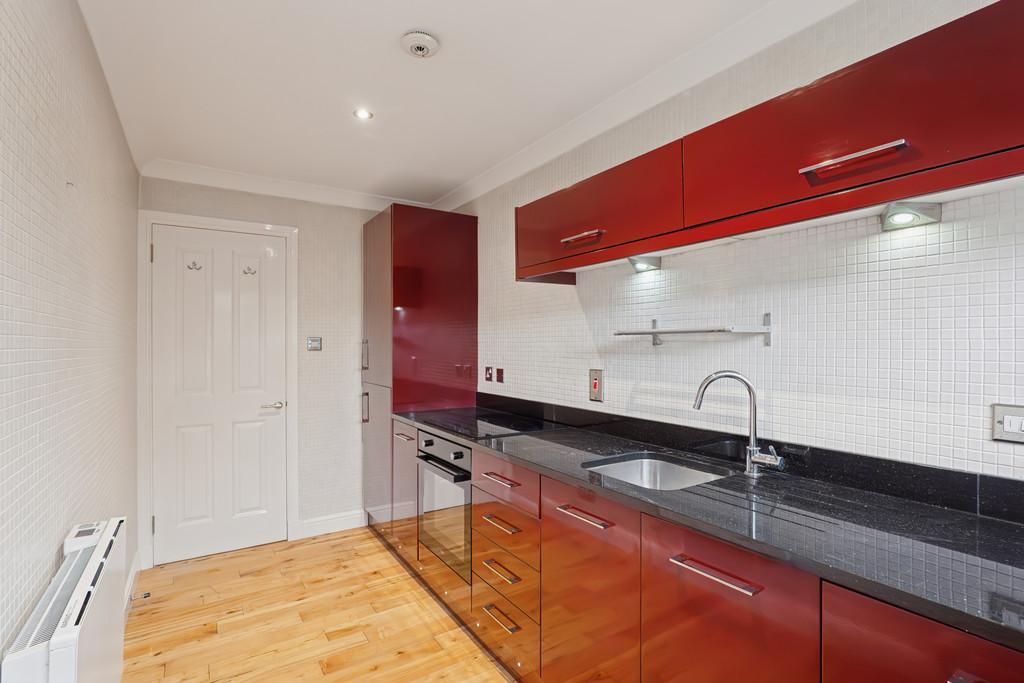 Apartment in Glasgow - More