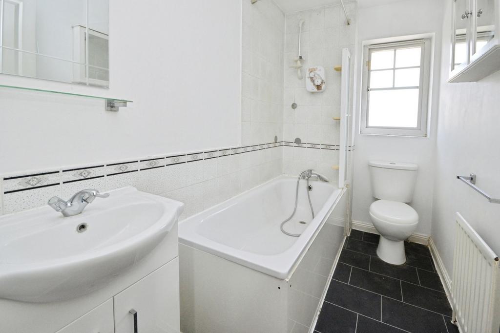 House in Hounslow - View 5