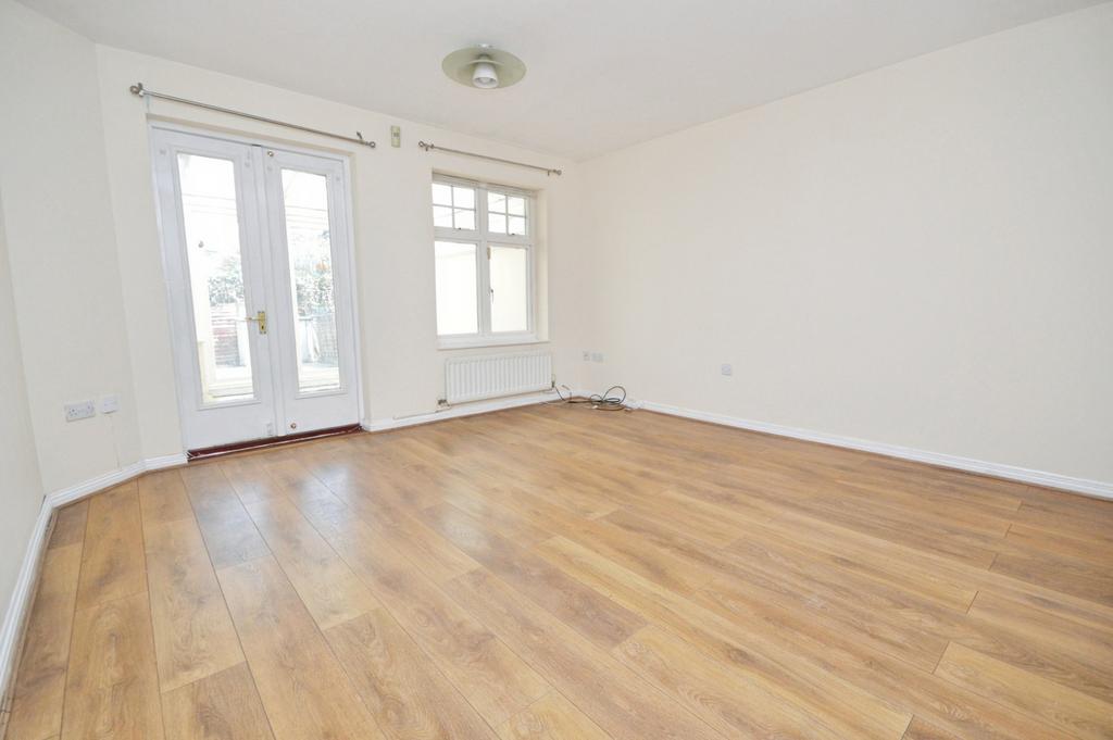 House in Hounslow - More
