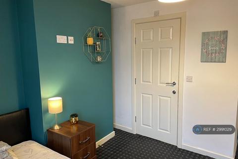 undefined, Oldham Road, Failsworth, Manchester, M35