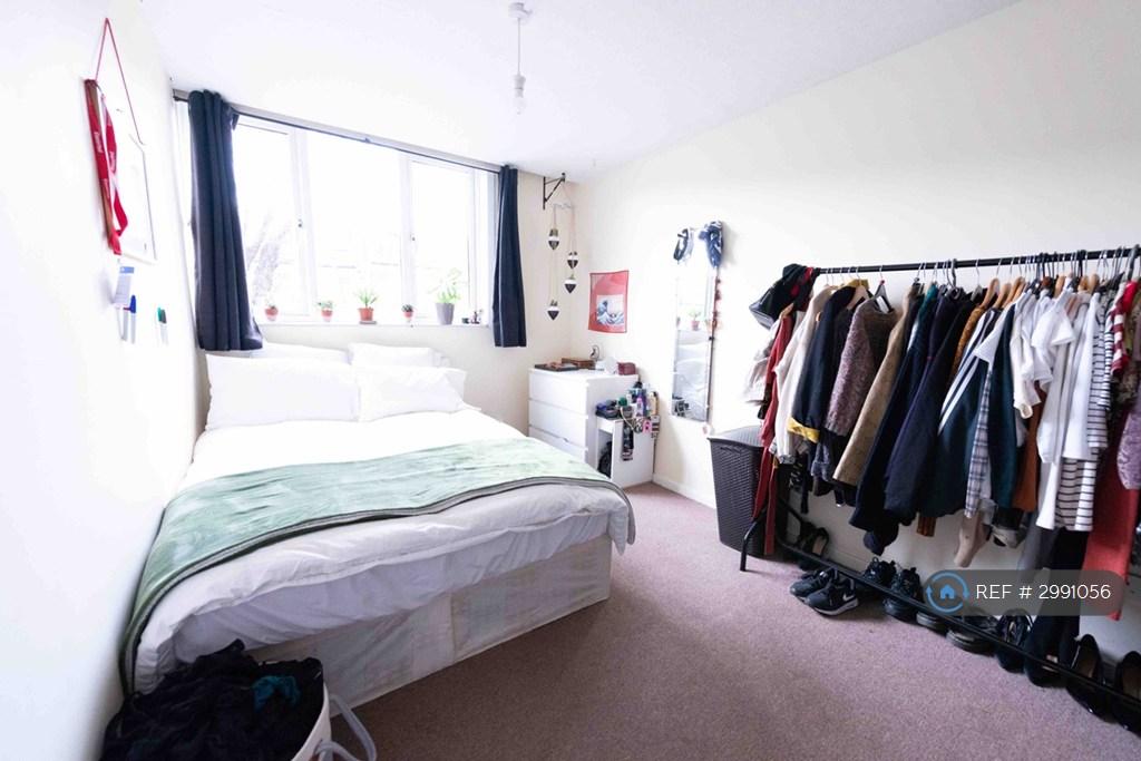 House in London - View 4