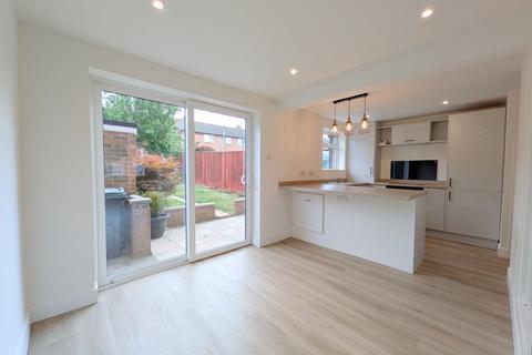 3 bedroom terraced house for sale, Littlelands, Bingley, West Yorkshire, BD16