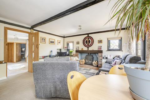 3 bedroom bungalow for sale, Ringles Cross, Uckfield
