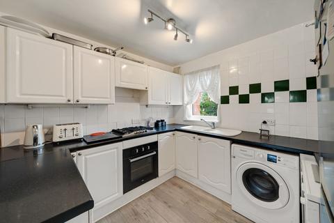 3 bedroom end of terrace house for sale, Shearwood Crescent, Dartford DA1