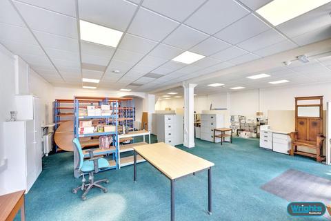 Property to rent, Roundstone Street, Trowbridge