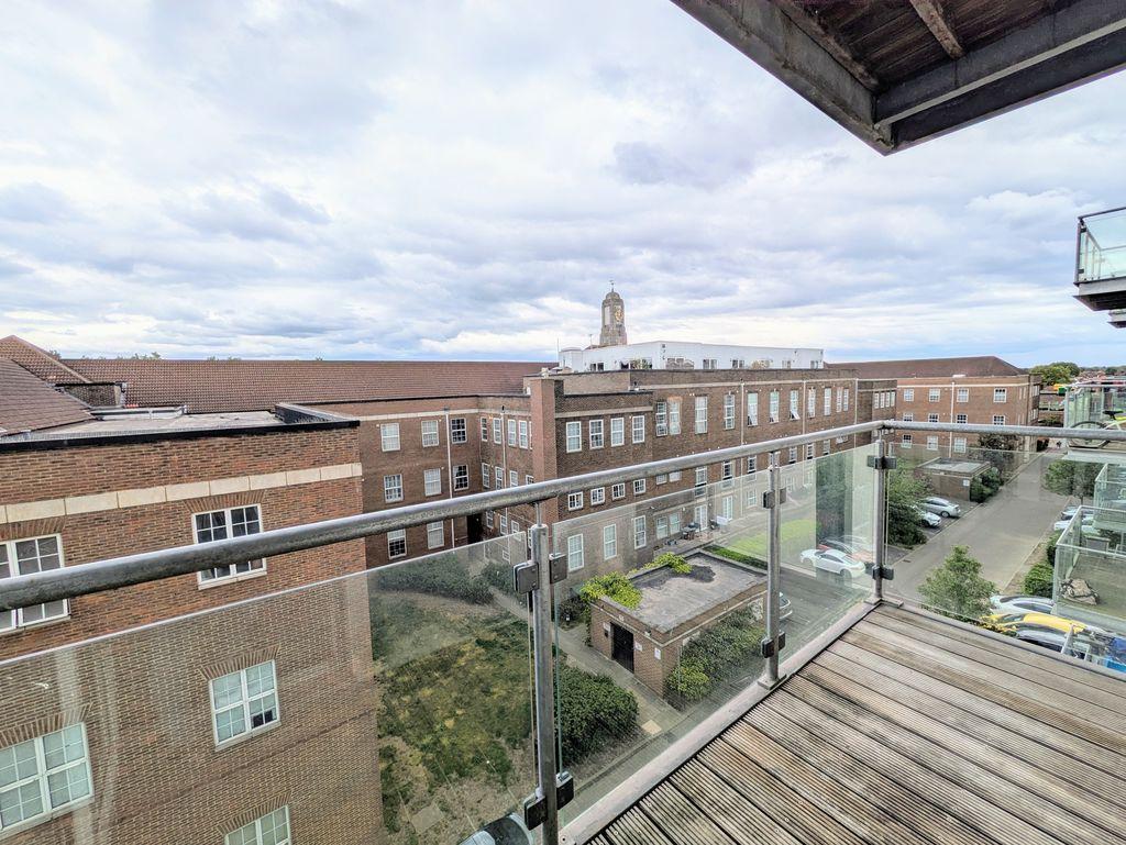 Apartment in London, Becontree - View 4