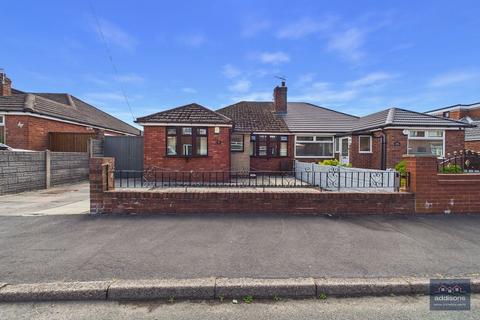 3 bedroom semi-detached bungalow to rent, Camberwell Crescent, Whelley
