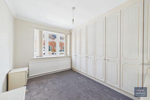 3 bedroom semi-detached bungalow to rent, Camberwell Crescent, Whelley