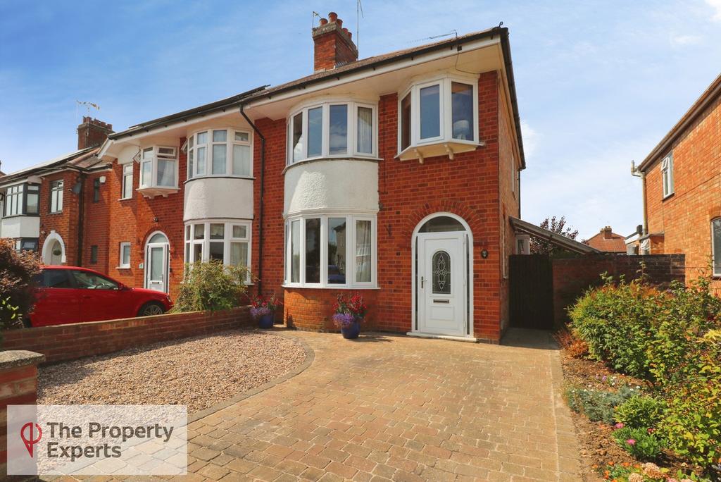Farm Grove, Rugby, CV22, Rugby