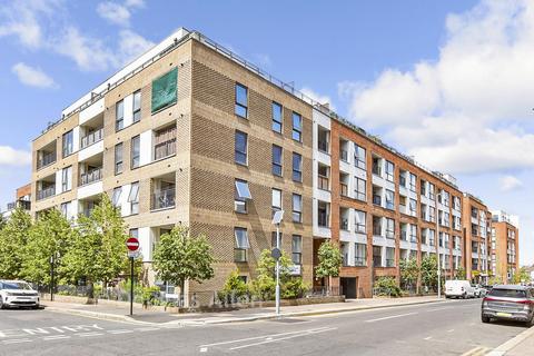 2 bedroom apartment for sale, Gallery Court, London E17