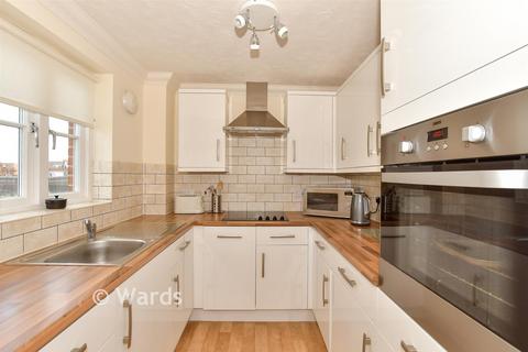 2 bedroom apartment for sale, Roper Road, Canterbury, Kent