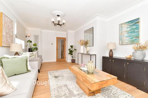 undefined, Coleridge Road, Romford RM3