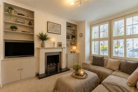 4 bedroom terraced house for sale, Cathles Road, London, SW12