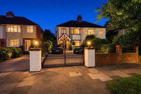 4 bedroom semi-detached house for sale, Southport, Merseyside PR9