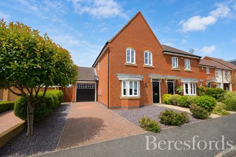Litten Close, Collier Row, RM5