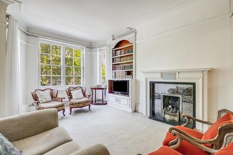 2 bedroom apartment for sale, Grove Court, St John's Wood