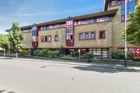 1 bedroom apartment to rent, London Road, Romford, RM7