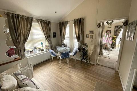2 bedroom mobile home for sale, Newton Hall Lane, Mobberley, Knutsford, Cheshire, WA16