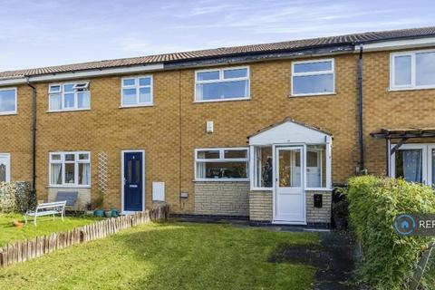 3 bedroom terraced house to rent, Scarf Walk, Nottingham, NG11