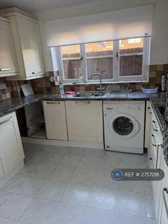 4 bedroom detached house to rent, Abbotswood Close, Belvedere, DA17